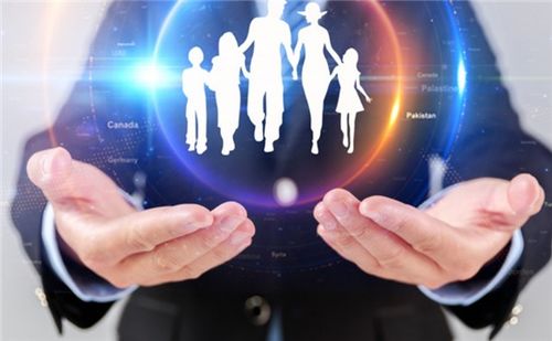 深圳網(wǎng)站開(kāi)發(fā)培訓(xùn)哪個(gè)學(xué)校好